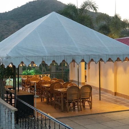 Udai Nature Valley Resort - A Peace Full Farmhouse Resort Udaipur Dış mekan fotoğraf