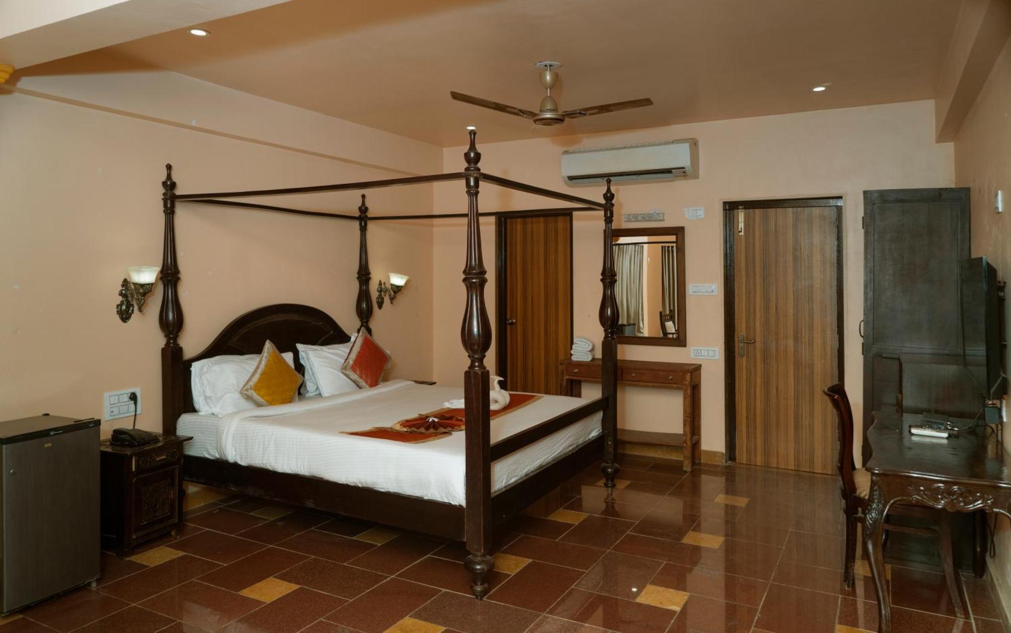 Udai Nature Valley Resort - A Peace Full Farmhouse Resort Udaipur Dış mekan fotoğraf