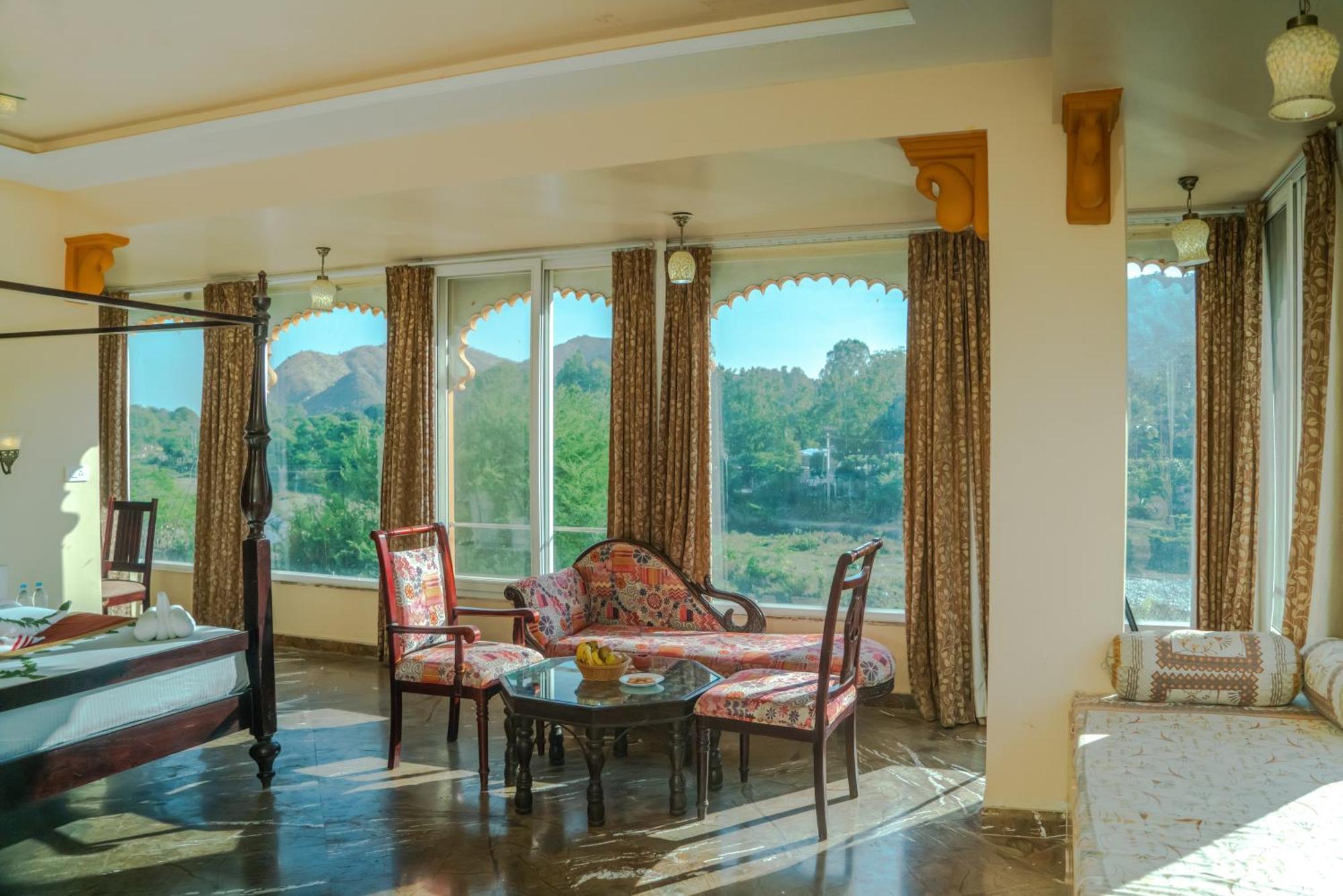 Udai Nature Valley Resort - A Peace Full Farmhouse Resort Udaipur Dış mekan fotoğraf