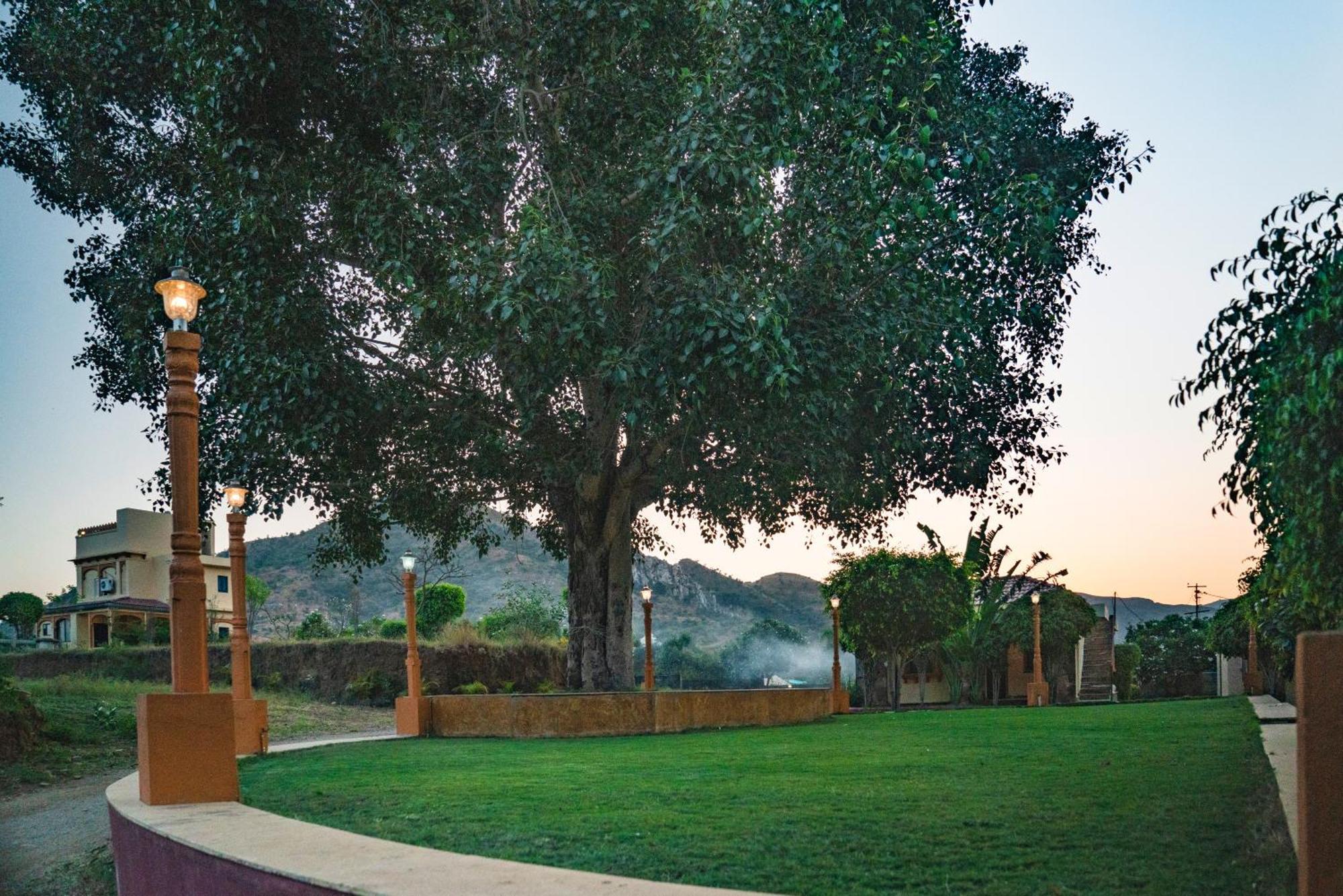 Udai Nature Valley Resort - A Peace Full Farmhouse Resort Udaipur Dış mekan fotoğraf